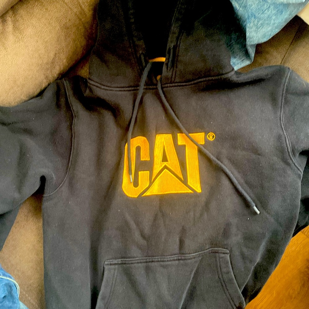 Cat sweater men’s size M